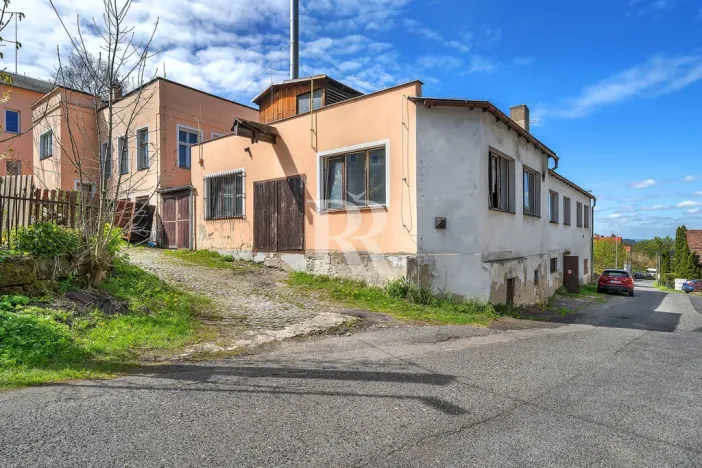 Prodej výrobních prostor, Kamenický Šenov, Dlouhá, 1800 m2