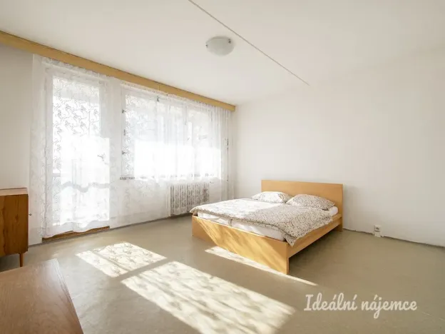 Pronájem bytu 1+1, Praha - Troja, Mazurská, 50 m2