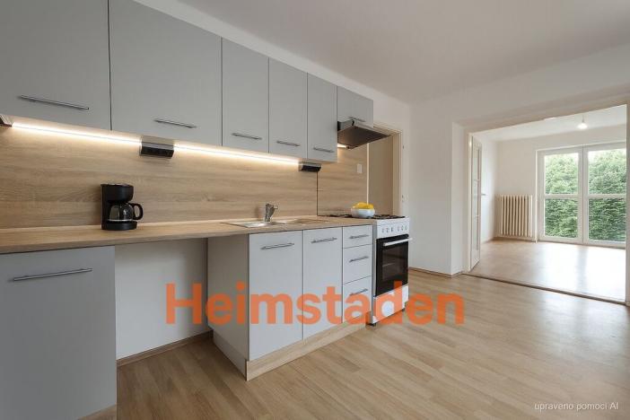 Pronájem bytu 2+1, Karviná - Nové Město, Sapíkova, 48 m2