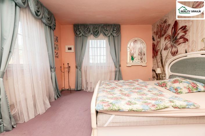 Prodej rodinného domu, Skalná, Česká, 355 m2