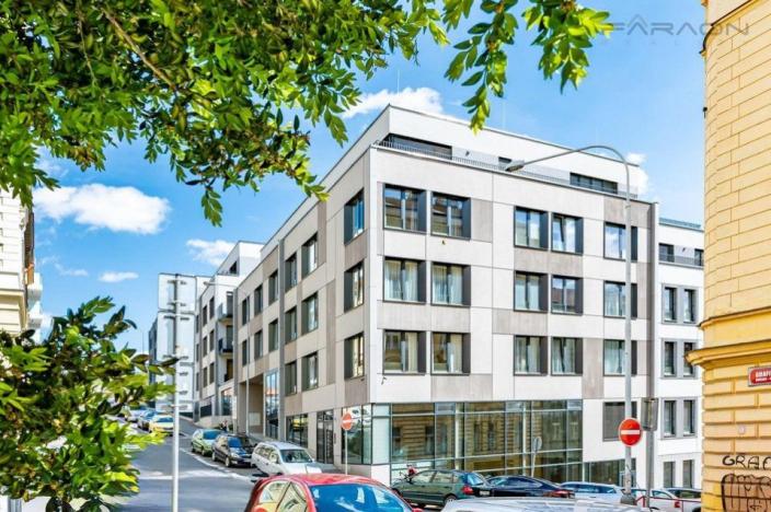 Pronájem bytu 3+kk, Praha - Smíchov, Grafická, 74 m2