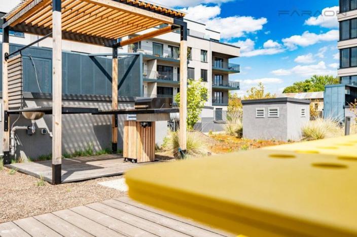 Pronájem bytu 3+kk, Praha - Smíchov, Grafická, 74 m2