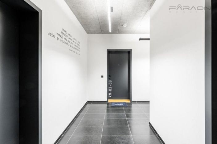 Pronájem bytu 3+kk, Praha - Smíchov, Grafická, 74 m2