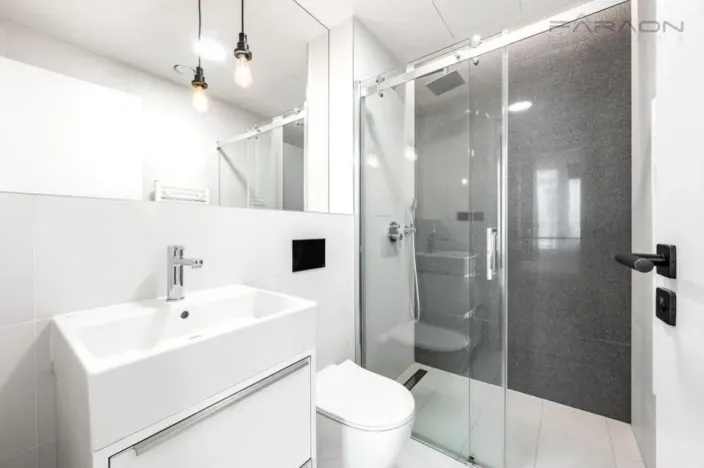 Pronájem bytu 3+kk, Praha - Smíchov, Grafická, 74 m2