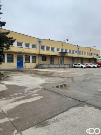Pronájem skladu, Hradec Králové, Bratří Štefanů, 450 m2