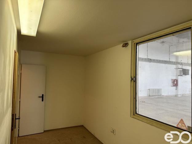 Pronájem skladu, Hradec Králové, Bratří Štefanů, 450 m2