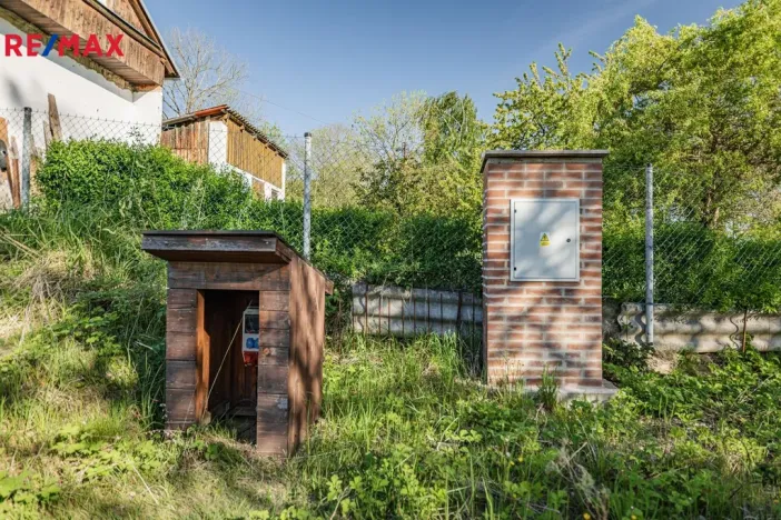 Prodej pozemku pro bydlení, Postupice, 2102 m2