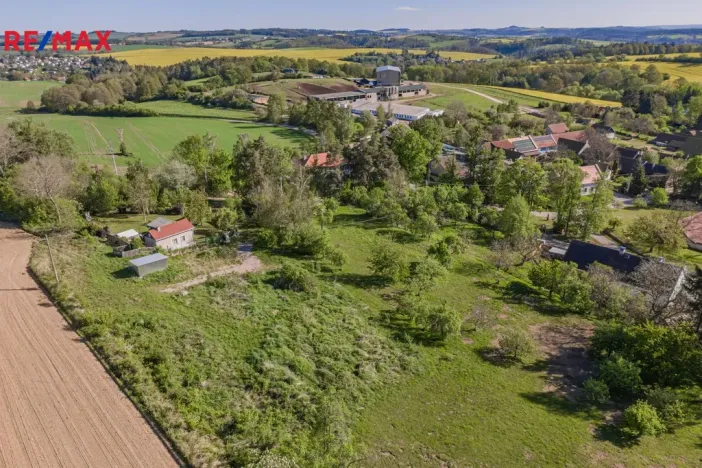 Prodej pozemku pro bydlení, Postupice, 2102 m2