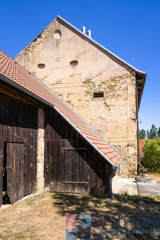 Prodej rodinného domu, Medonosy, 480 m2