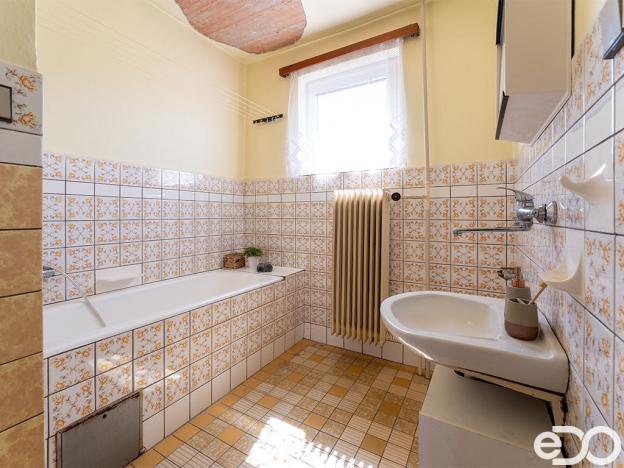 Prodej vícegeneračního domu, Zvěrotice, 150 m2