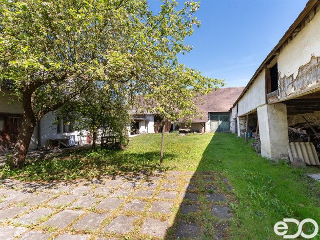 Prodej vícegeneračního domu, Zvěrotice, 150 m2