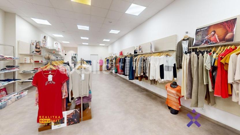 Pronájem obchodního prostoru, Luhačovice, Masarykova, 112 m2