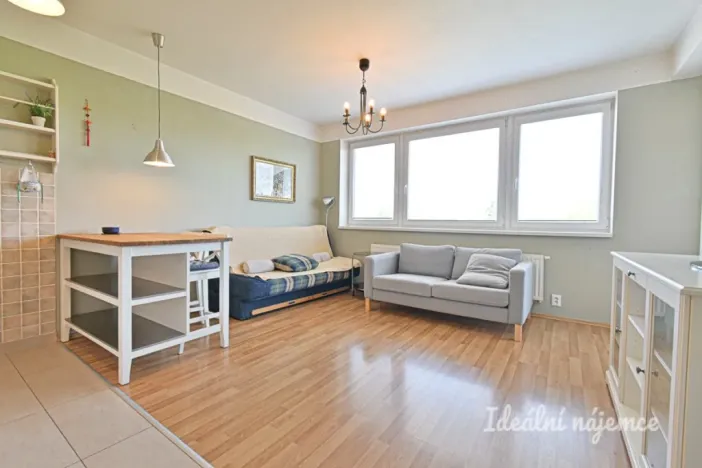 Pronájem bytu 2+kk, Brno - Žebětín, Říčanská, 47 m2