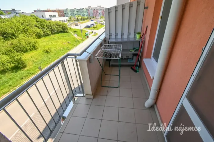 Pronájem bytu 2+kk, Brno - Žebětín, Říčanská, 47 m2