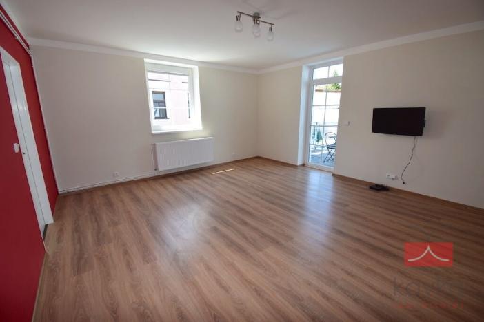 Pronájem bytu 2+1, Humpolec, Kamarytova, 61 m2