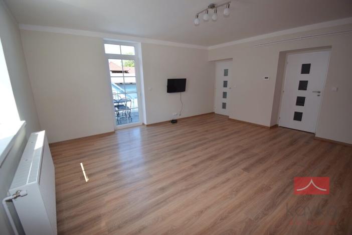 Pronájem bytu 2+1, Humpolec, Kamarytova, 61 m2