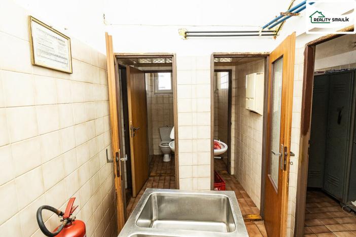 Prodej komerční nemovitosti, Cheb, Wolkerova, 267 m2