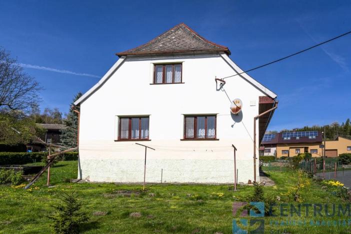 Prodej rodinného domu, Loučim, 199 m2