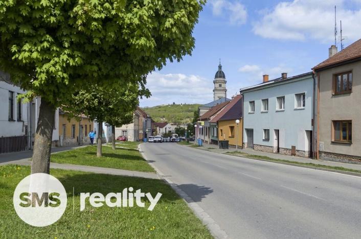 Prodej rodinného domu, Dolní Kounice, Hlavní, 450 m2