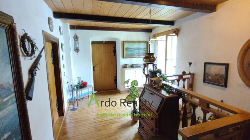 Prodej chalupy, Frymburk, 304 m2