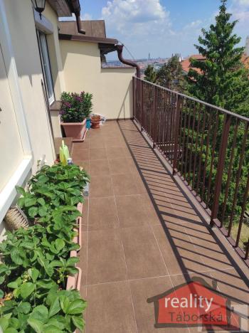 Prodej bytu 4+kk, Praha - Smíchov, Peroutkova, 151 m2