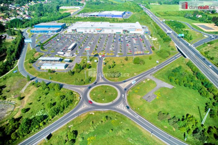 Prodej pozemku pro komerční výstavbu, Karlovy Vary - Tašovice, 36970 m2