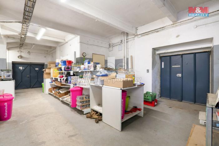 Prodej skladu, Jílové, Teplická, 3160 m2