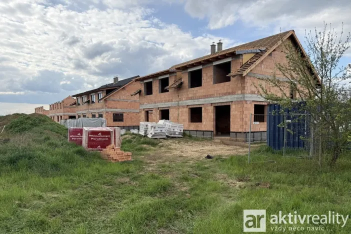 Prodej rodinného domu, Dolní Beřkovice - Vliněves, 127 m2