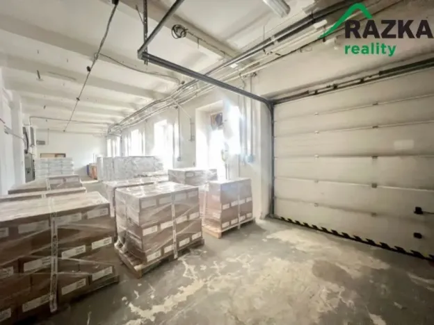 Pronájem skladu, Tachov, Školní, 1200 m2