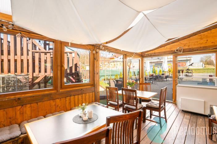 Prodej obchodního prostoru, Český Krumlov, Nádražní, 2656 m2