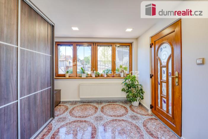 Prodej rodinného domu, Lenešice, Komenského, 287 m2