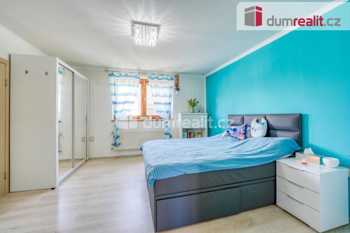 Prodej rodinného domu, Lenešice, Komenského, 287 m2