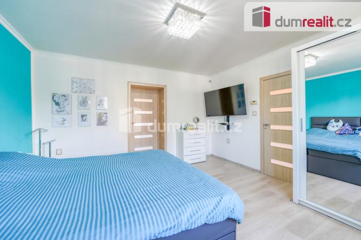 Prodej rodinného domu, Lenešice, Komenského, 287 m2