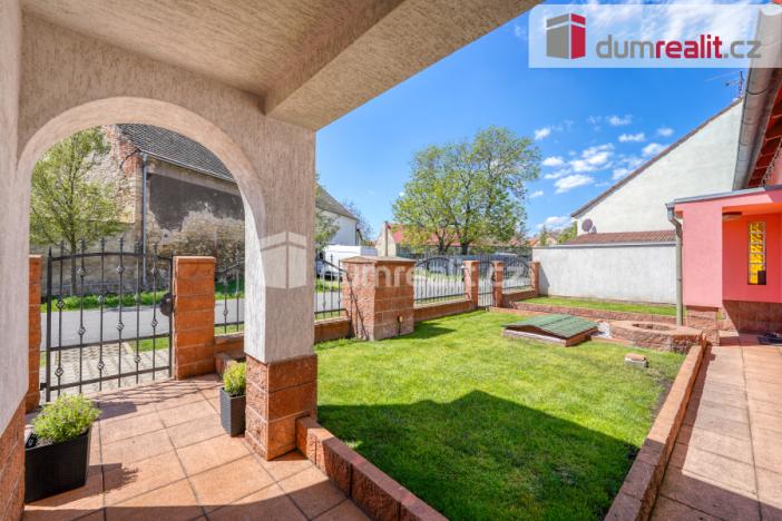 Prodej rodinného domu, Lenešice, Komenského, 287 m2