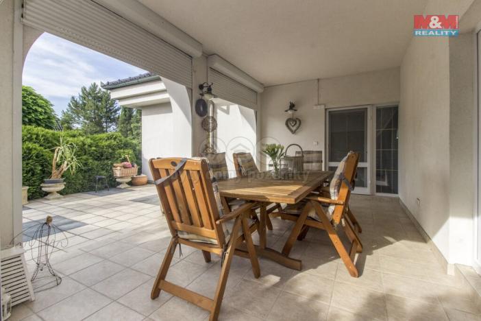 Prodej rodinného domu, Třebestovice, V zákruží, 280 m2