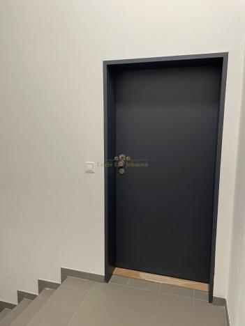 Prodej obchodního prostoru, Praha - Košíře, Plzeňská, 39 m2