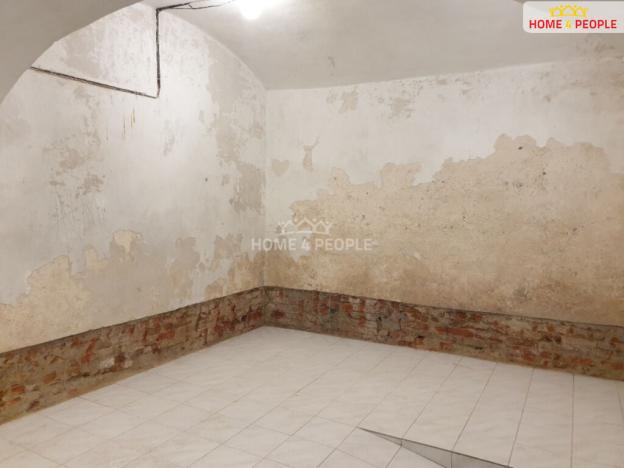 Pronájem obchodního prostoru, Benešov, Malé náměstí, 98 m2