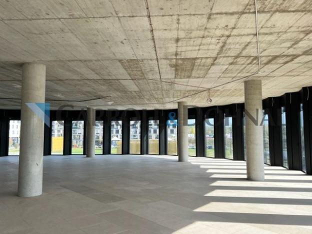 Pronájem kanceláře, Ostrava - Moravská Ostrava, náměstí Biskupa Bruna, 1938 m2