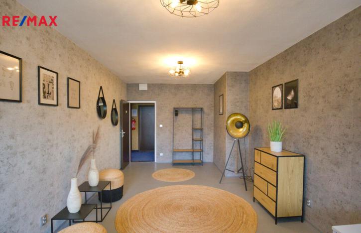 Pronájem kanceláře, Kopřivnice, Záhumenní, 21 m2