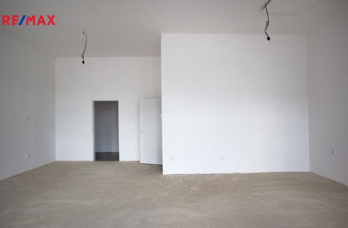 Pronájem obchodního prostoru, Kopřivnice, Záhumenní, 47 m2