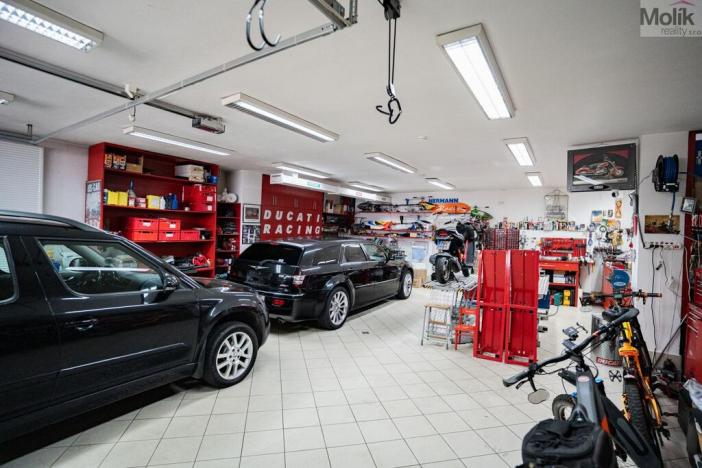 Prodej komerční nemovitosti, Most, Albrechtická, 1100 m2