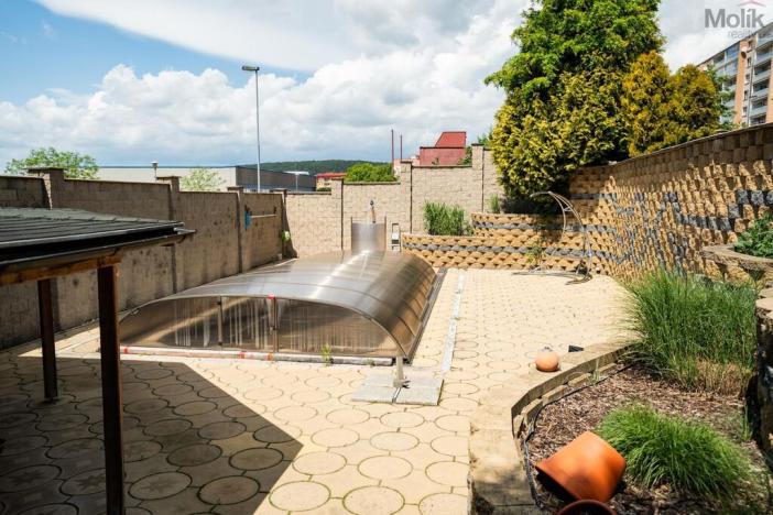 Prodej komerční nemovitosti, Most, Albrechtická, 1100 m2