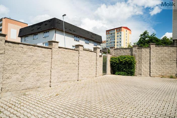 Prodej komerční nemovitosti, Most, Albrechtická, 1100 m2