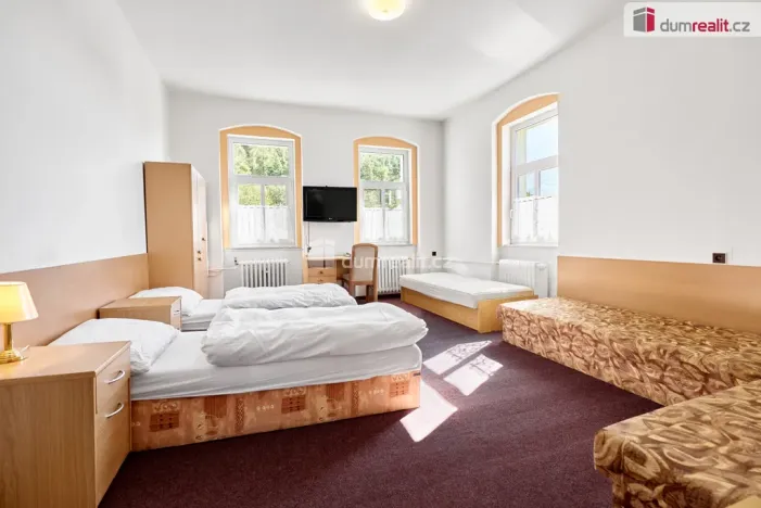 Prodej rodinného domu, Hroznětín, ČSA, 524 m2