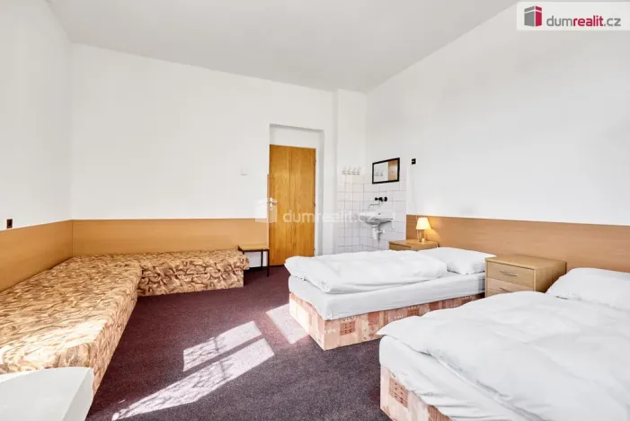 Prodej rodinného domu, Hroznětín, ČSA, 524 m2