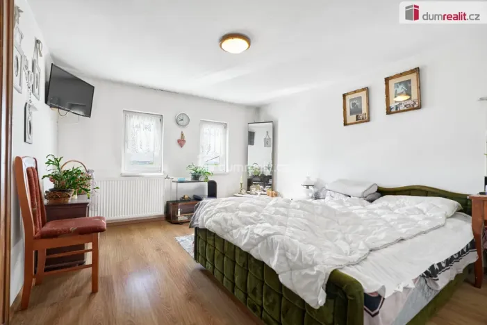 Prodej rodinného domu, Hroznětín, ČSA, 524 m2