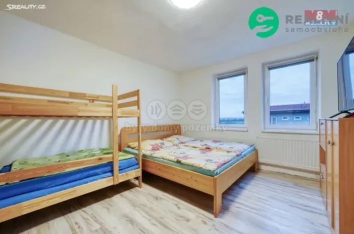 Prodej bytu 2+1, Nové Sedlo, Hůrecká, 45 m2