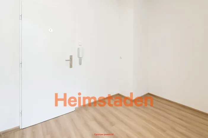 Pronájem bytu 1+kk, Havířov - Město, Hlavní třída, 21 m2