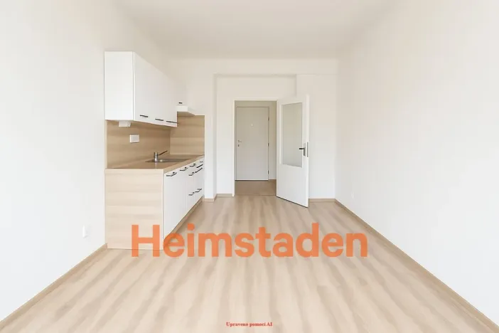 Pronájem bytu 1+kk, Havířov - Město, Hlavní třída, 21 m2