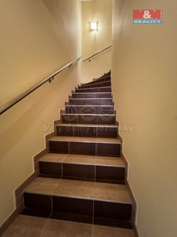 Prodej restaurace, Orlová - Lutyně, 17. listopadu, 235 m2